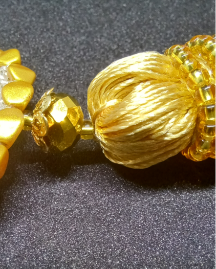 Háčkované dizajnové náušnice "Nádych luxusu"